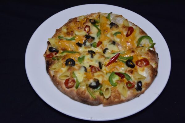 Creamy Pasta Pizza